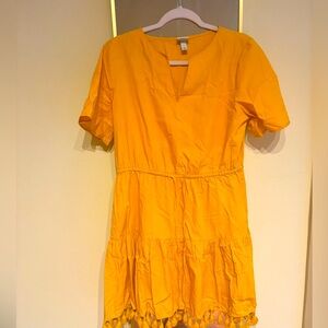 Super cute yellow dress